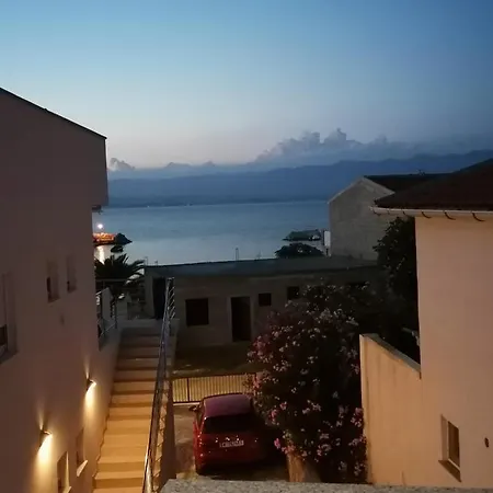 Antolak Apartment Vir